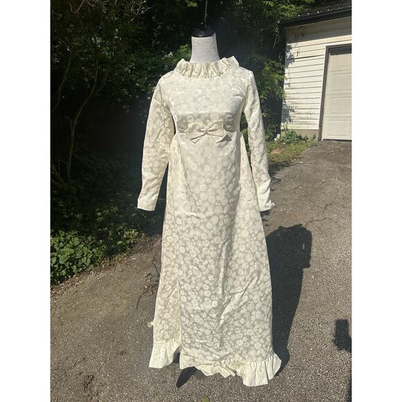 1960’s Wedding Dress Classy Flower Print Train Button Up Vintage Size Small - Picture 3 of 16